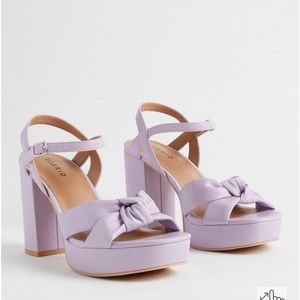 Soft Knot Heeled Platform Mule (WW)